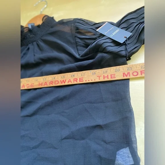 Forever 21 Sheer Black Top Black Small NEW - Picture 7 of 7